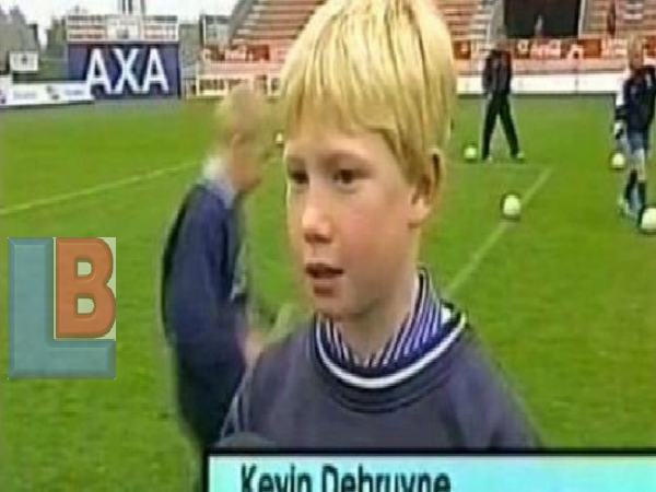 Cậu nhóc Kevin với niềm đam mê bóng đá to lớn
