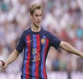 Tin Barca 15/3: Barcelona được cho chuẩn bị bán De Jong