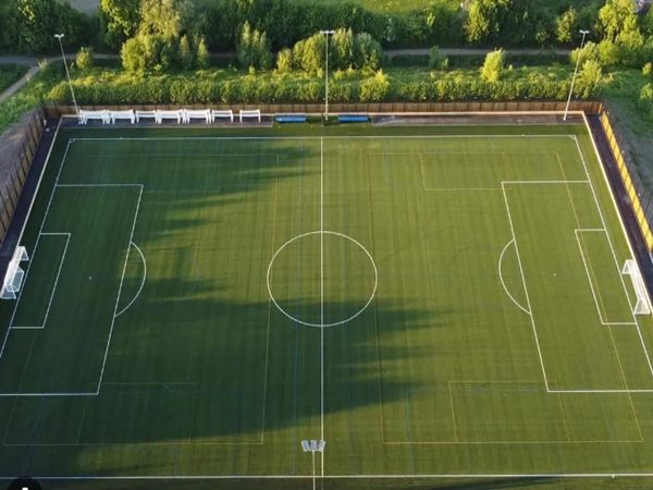 Kích thước sân bóng đá 11 người theo tiêu chuẩn